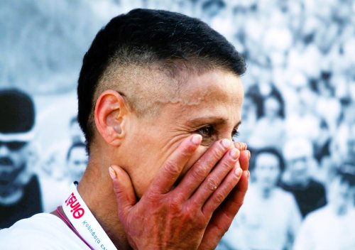 Ακόμη ζεις εσύ;